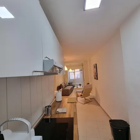 Apartamento Centrico En Lägenhet Málaga